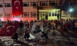 Sarıoğlan'da 'Fener Alayı Yürüyüşü' düzenlendi