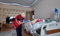 YADES ile yaşlılara destek oluyorlar