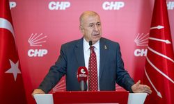 CHP Genel Başkanı Özel, Zafer Partisi Genel Başkanı Özdağ ile görüştü