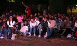 Eskişehir'de Türkiye-İspanya maçı dev ekranda gösterildi