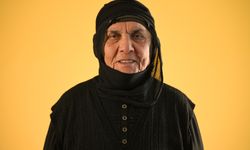 'Kara yapıklılar' baş bağlama geleneğini yıllardır sürdürüyor