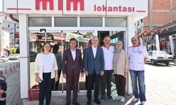 Karaman Valisi Çiçekli, indirim kampanyasına destek veren esnafı ziyaret etti