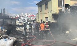 Kayseri'de hurdacıda çıkan yangın söndürüldü