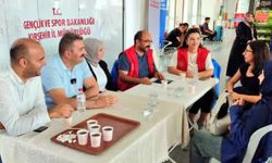 Üniversite eğitimi için Kırşehir'e gelen öğrenciler otogarda karşılanıyor