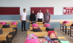Zara Belediyesinden birinci sınıf öğrencilerine kırtasiye desteği
