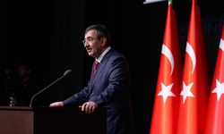 Başkentte 'I. Hukuk ve Teknolojide Yeni Ufuklar Uluslararası Sempozyumu' düzenlendi