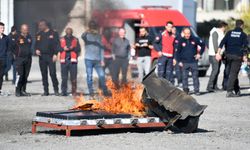 Büyükşehir Belediyesi lityum iyon batarya söndürme tatbikatı gerçekleştirdi