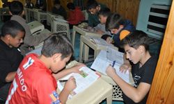 Gemerek'te camide çocuklar için etkinlikler düzenleniyor