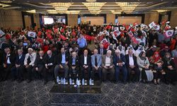 HAK-İŞ Genel Başkanı Arslan, 'Emek Kahramanları Ödül Töreni'nde konuştu: