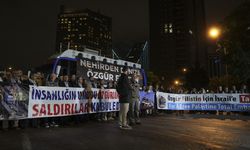 İsrail'in Özgürlük Filosu Koalisyonu'na saldırısı ABD'nin Ankara Büyükelçiliği önünde protesto edildi