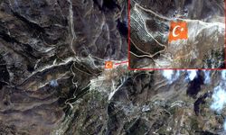 Kahramanmaraş Ahır Dağı zirvesine işlenen Türk bayrağı, Göktürk-1 uydusunun kamerasına yansıdı
