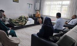 Karakeçili'de hastalar evlerinde ziyaret edilerek tedavileri yapılıyor