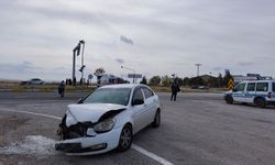 Kırıkkale'de iki otomobilin çarpıştığı kazada 4 kişi yaralandı