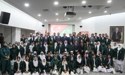 Milli Eğitim Bakanı Tekin, Pakistanlı öğrencileri kabul etti: