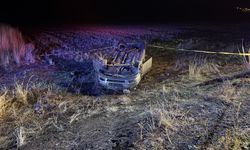 Nevşehir'de devrilen otomobildeki 2 kişi yaşamını yitirdi, sürücü ağır yaralandı