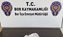 Niğde'de uyuşturucu operasyonunda yakalanan 4 zanlıdan 1'i tutuklandı