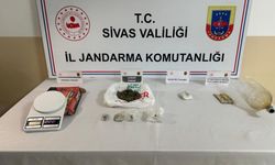 Sivas'ta hakkında 15 yıl 7 ay hapis cezası bulunan firari yakalandı