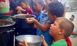 Türk Kızılayın, Gazze'de yürürlüğe giren ateşkes sonrası yardımları sürüyor