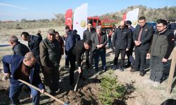 Sivrihisar’da Fidan Dikim Etkinliği Gerçekleştirildi