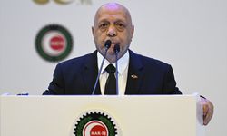 Bakan Işıkhan, 'HAK-İŞ Konfederasyonu 50. Kuruluş Yıl Dönümü Programı'nda konuştu: