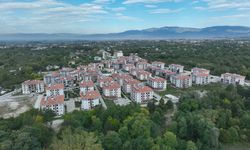 Bakan Kurum, TOKİ ile Düzce'de ev sahibi olan vatandaşların görüntülerini paylaştı: