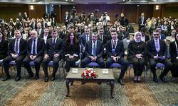 Bakan Tekin, '2024 YLSY Bursiyerleri Vizyon ve Farkındalık Eğitimi Programı'nda konuştu: