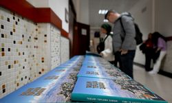 Başkentte, 'Taşları Toplama Zamanı' kitabı tanıtıldı