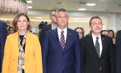 CHP Genel Başkanı Özel, Eskişehir'de Ferdi Zeyrek Yaşam Merkezi'nin açılışında konuştu: