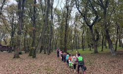 Doğa sevdasını öğrencilerinde çevre bilincine dönüştürüyor