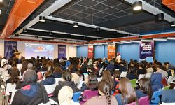 Erciyes Üniversitesi Rektörü Altun, öğrencilerle bir araya geldi