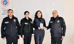 Gemerek'te emniyet personeline 'Halkla İlişkiler ve Etkili İletişim' konulu seminer verildi