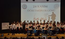 Kahramankazan ilçesinde Öğretmenler Günü etkinlikle kutlandı