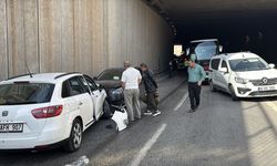 Kırıkkale'de 4 aracın karıştığı trafik kazasında 4 kişi yaralandı