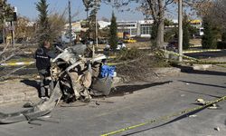 Nevşehir'de ağaca çarparak ikiye bölünen araçtaki 2 çocuk öldü, 1 çocuk yaralandı