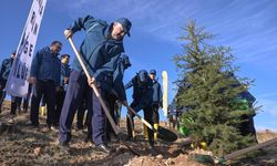 PTT AŞ 185. kuruluş yıl dönümünde 4 bin 185 fidanı toprakla buluşturdu