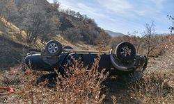 Sivas'ta devrilen pikaptaki öğretmen öldü