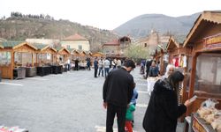 Talas'ta Maharetli Eller Kadın Üretici Pazarı açıldı