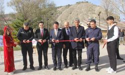 Zara'da 24 Kasım Öğretmenler Günü kutlandı