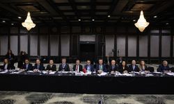 Dönmez Sofya'da Taslak Bütçe ve Denetleme Komisyonu müzakerelerine katıldı