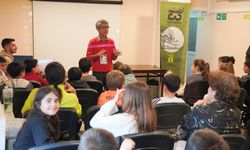 Tepebaşı Belediyesi’nden Şiir Buluşmasında Çocuklara Özel Etkinlikler