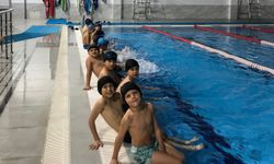 Beypazarı ilçesinde çocuk ve gençlere yönelik yüzme kursu devam ediyor
