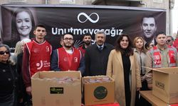 CHP Kayseri İl Başkanlığı, vefat eden Zeyrek ve Durbay için lokma dağıttı