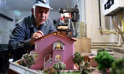 Emekli öğretmen atık malzemelerden maket ve ahşap eşya yapıyor