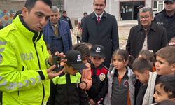 Karakeçili'de öğrencilere trafik eğitimi verildi