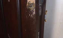 Kayseri'de bir kadını öldüren zanlı, boşanma aşamasındaki karısının evinin kapısını baltayla kırmaya çalışmış