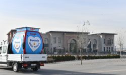 Kayseri'de Erciyes Kayak Merkezi için 'Benimle çıkar mısın?' gondolu sergileniyor