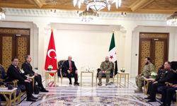 Milli Savunma Bakanı Güler, Suriye Savunma Bakanı Tümgeneral Ebu Kasra ile görüştü