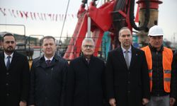 Niğde Valisi Çelik ile Belediye Başkanı Özdemir, yapımına başlanan alt geçitte incelemede bulundu