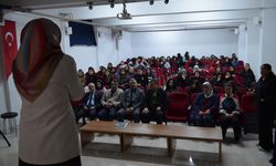 Şabanözü'nde Kimlik Gelişimi ve Ahlaki Değerler semineri düzenlendi