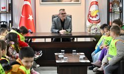 Seydişehir Belediye Başkanı Ustaoğlu, minik misafirlerini ağırladı